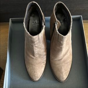 Aquatalia Suede Leather Boots